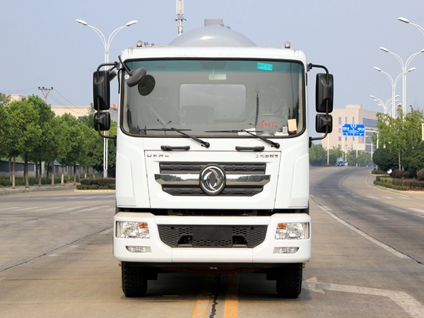 國六東風(fēng)D9 12方 吸污車(chē)