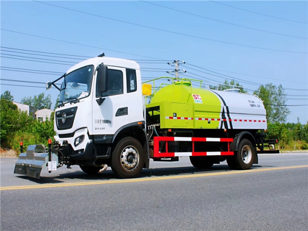 國六東風(fēng)天錦9方路面清洗車(chē)