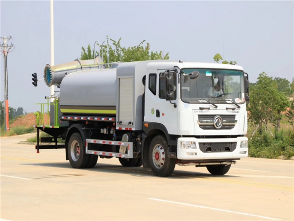 國六東風(fēng)D9 10噸抑塵車(chē)