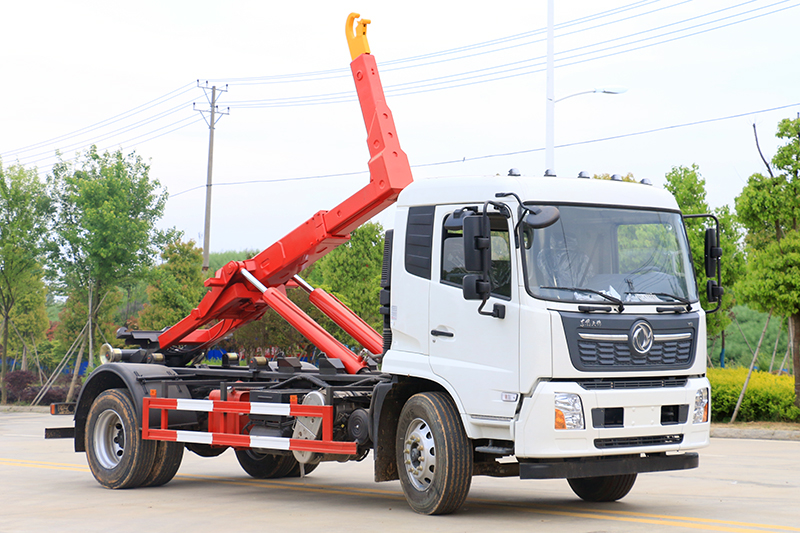 國六東風(fēng)天錦15噸套臂垃圾車(chē)