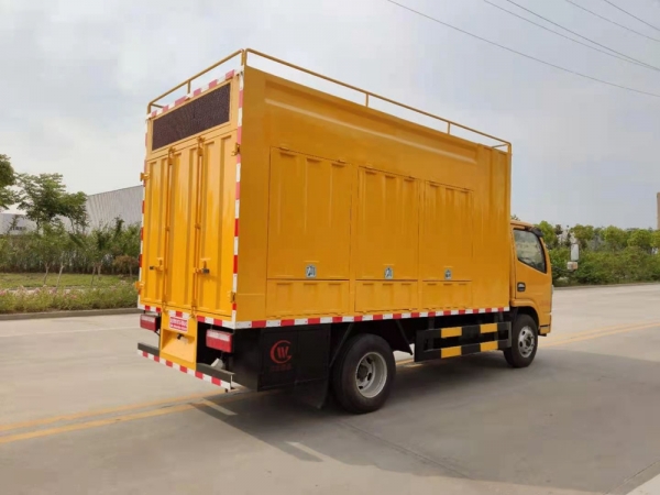 國六東風(fēng)多利卡D6吸污凈化車(chē)