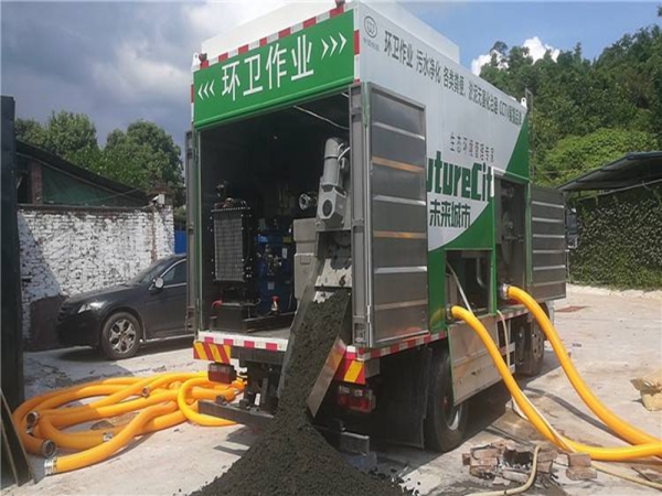 國六東風(fēng)凱普特K7東風(fēng)多利卡D7吸污凈化車(chē)