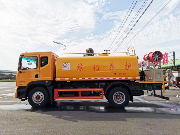 東風(fēng)D9抑塵車(chē)11/13立方