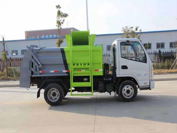國六凱馬藍牌4方餐廚垃圾車(chē)