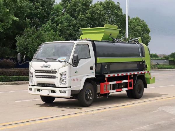 江鈴順達國六4.5方餐廚垃圾車(chē)