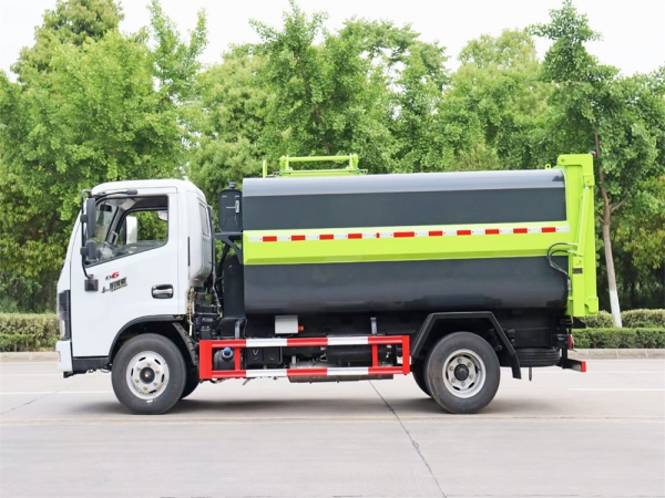 東風(fēng)7方側裝掛桶壓縮垃圾車(chē)