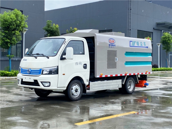 東風(fēng)華神3.5方純電動(dòng)吸塵車(chē)