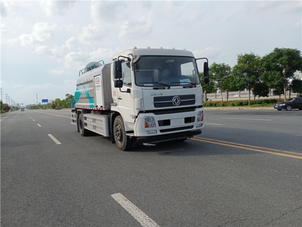 東風(fēng)天錦純電動(dòng)多功能抑塵車(chē)